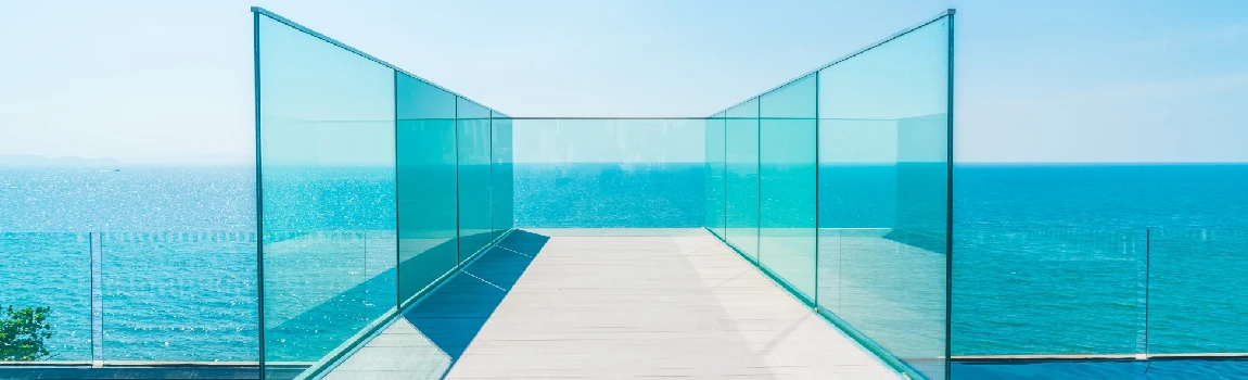 Customized Glass Pool Fence Repair Services in Aventura, FL